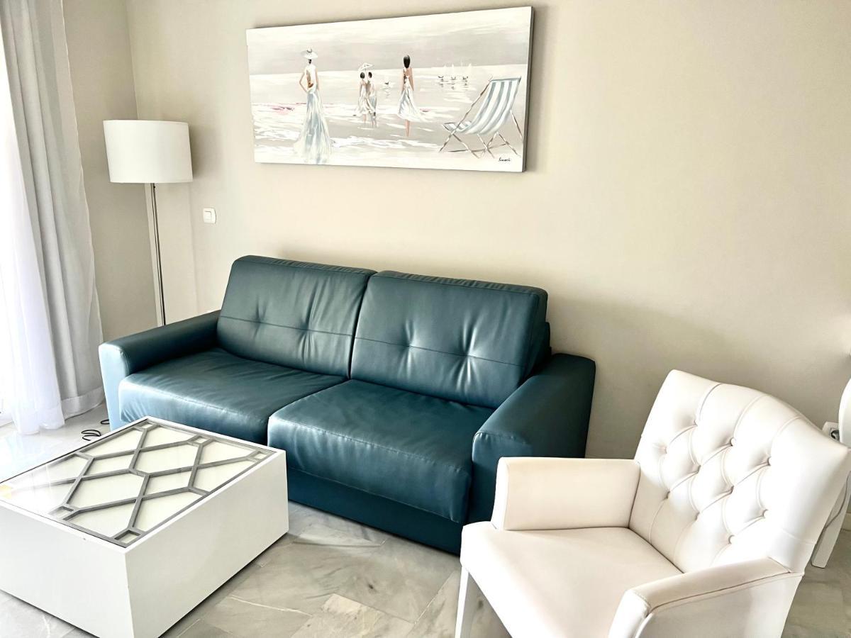 Mi Capricho Beachfront- 3-7 Apartment With Sea Views Sitio de Calahonda 외부 사진