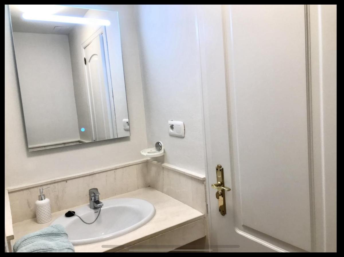 Mi Capricho Beachfront- 3-7 Apartment With Sea Views Sitio de Calahonda 외부 사진